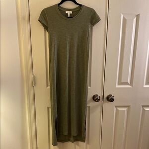 Jessica Simpson Green Sheath Maxi Dress
